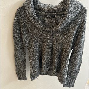 Daisy Fuentes Women’s Size S Turtleneck